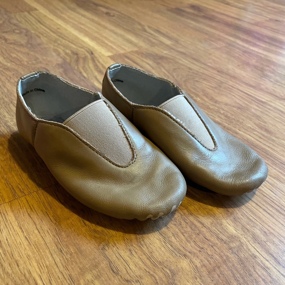 Linodes Leather Jazz Shoes sz 9.5 Toddler